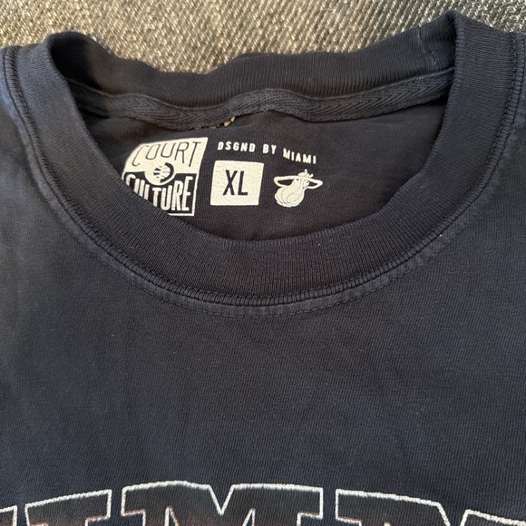 Black Miami Basketball Graphic Tee - Picture 5 of 5